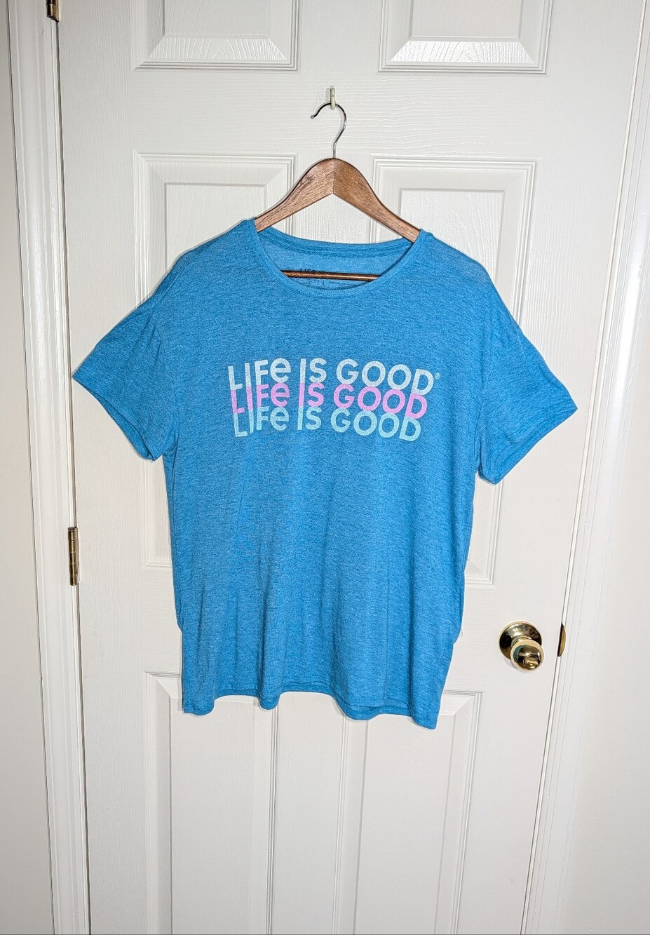 LIFE IS GOOD Women's Short Sleeve Tee - Blue with Pink & White Graphic
